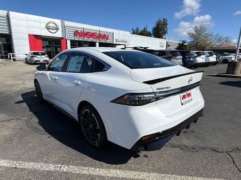 New 2026 Nissan Sentra SR image 6