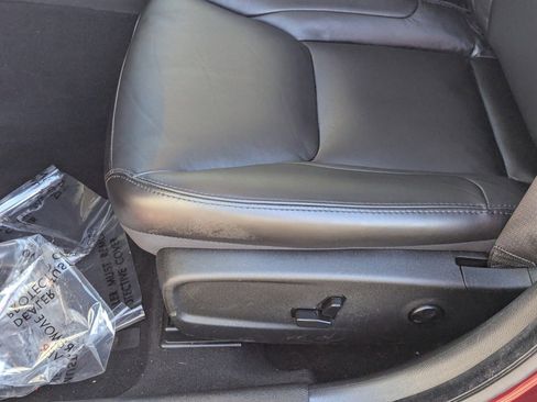 Used 2020 Chrysler 300 Touring L w/ Quick Order Package 2EF image 21