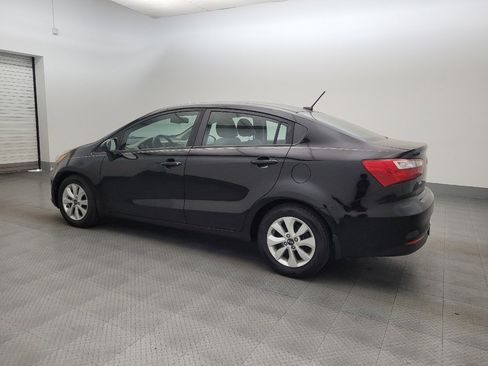 Used 2017 Kia Rio EX image 3