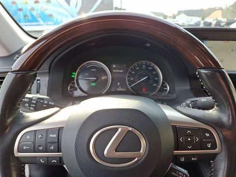 Used 2018 Lexus ES 300h image 20