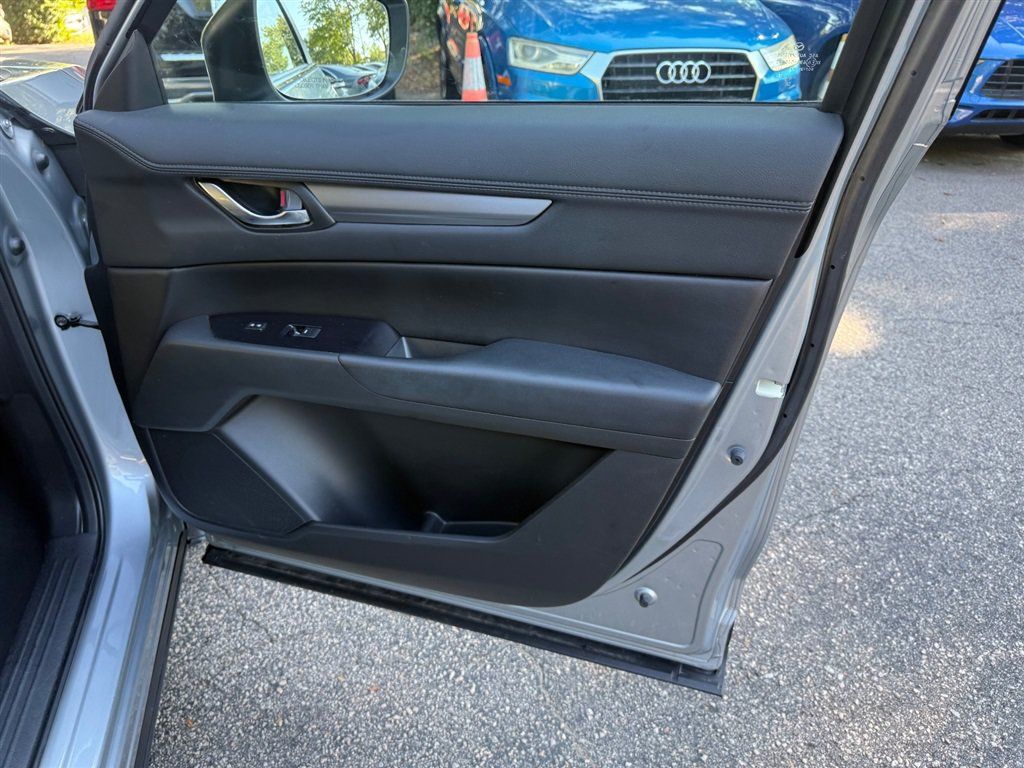 Used 2021 MAZDA CX-5 Touring FWD image 18