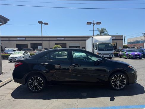 Used 2016 Toyota Corolla S FWD image 8