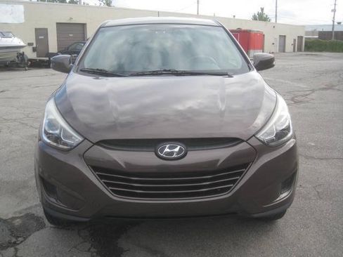 Used 2014 Hyundai Tucson GLS FWD image 2