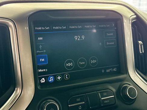 Used 2021 Chevrolet Silverado 2500 LT w/ Convenience Package AWD/4WD image 15