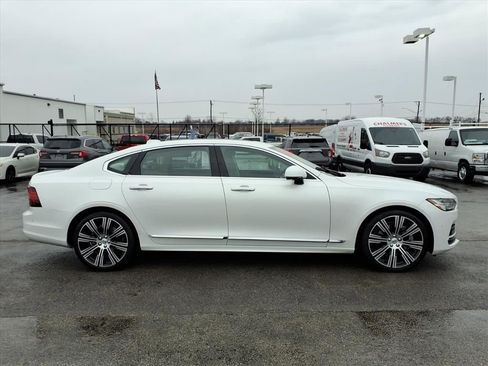 Used 2022 Volvo S90 B6 Inscription w/ Advanced Package image 8