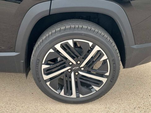 New 2026 Chevrolet Equinox RS w/ Safety and Technology Package AWD/4WD image 12