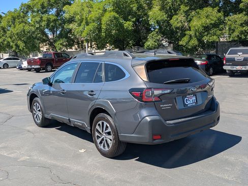 Used 2023 Subaru Outback Premium w/ Popular Package #1 AWD/4WD image 8