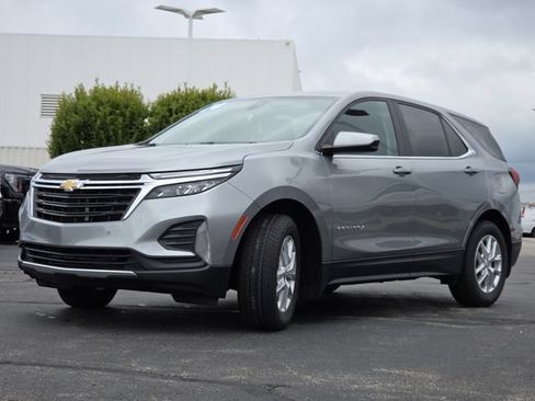 Used 2024 Chevrolet Equinox LT AWD/4WD image 12