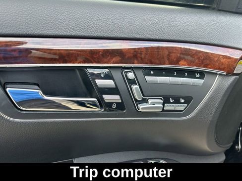 Used 2012 Mercedes-Benz S 550 4MATIC image 35