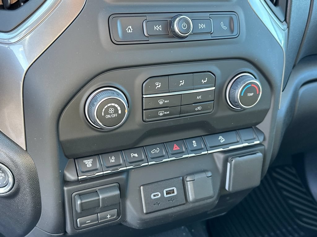 New 2026 Chevrolet Silverado 2500 Custom w/ Custom Value Package AWD/4WD image 21