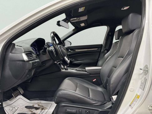 Used 2022 Honda Accord Sport image 13