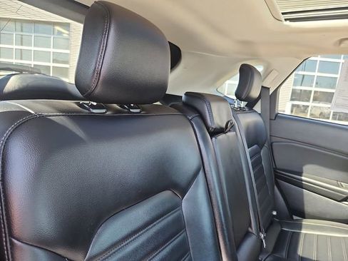 Certified 2022 Ford Edge SEL w/ Convenience Package AWD/4WD image 30