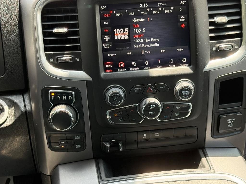 Used 2023 RAM 1500 Classic SLT w/ Trailer & Traction Group AWD/4WD image 9