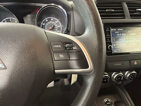 Used 2025 Mitsubishi Outlander Sport ES AWD/4WD image 18