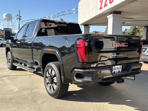 Used 2024 GMC Sierra 2500 Denali w/ Denali Reserve Package image 8
