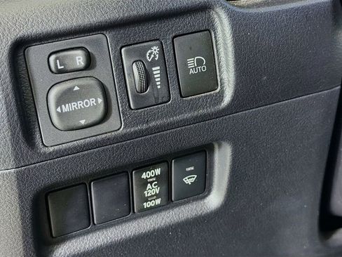 Used 2023 Toyota 4Runner 40th Anniversary SE image 10