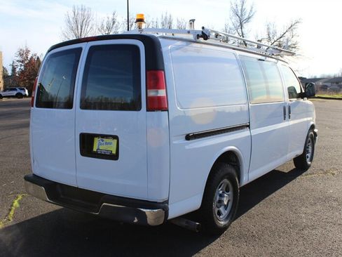 Used 2007 Chevrolet Express 1500 AWD image 4