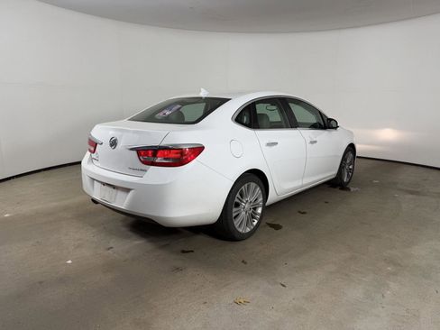 Used 2014 Buick Verano FWD image 7