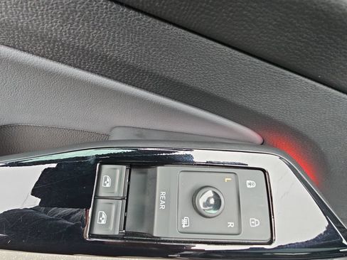 Certified 2023 Volkswagen ID.4 Pro S RWD image 28