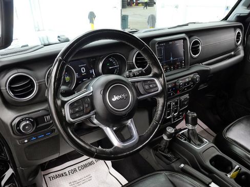 Used 2023 Jeep Wrangler Unlimited Sahara w/ Cold Weather Group AWD/4WD image 13