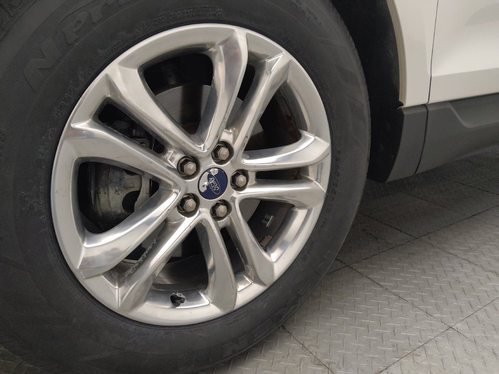 Used 2015 Ford Edge SEL w/ Equipment Group 201A FWD image 31