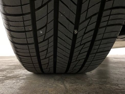 Used 2023 Volkswagen ID.4 Pro S image 96