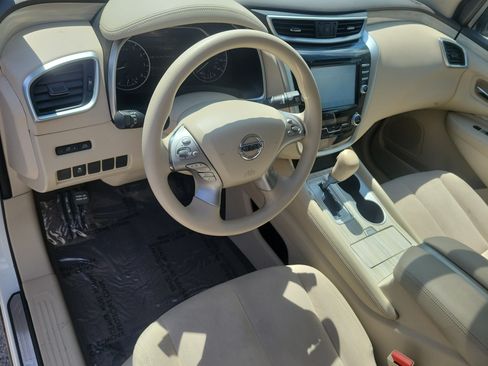 Used 2017 Nissan Murano S w/ Navigation Package FWD image 13