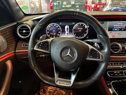 Used 2017 Mercedes-Benz E 43 AMG 4MATIC image 21