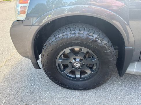 Used 2012 Nissan Armada SV AWD/4WD image 15