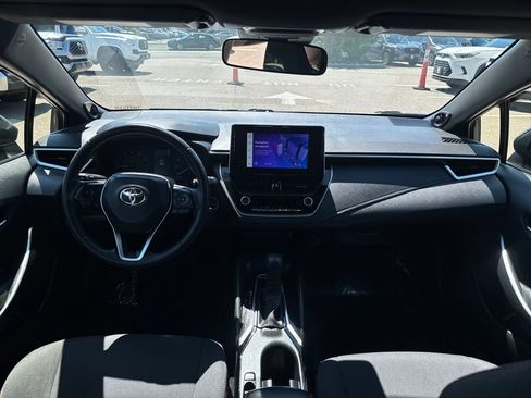 Used 2023 Toyota Corolla SE w/ SE Premium Package FWD image 10