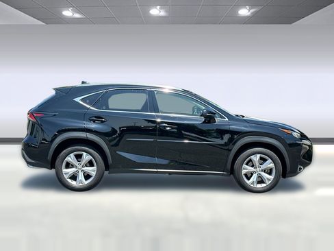 Used 2017 Lexus NX 200t FWD w/ Premium Package image 7