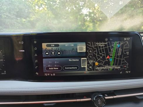 Used 2023 Nissan Ariya FWD image 19