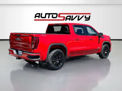Used 2024 GMC Sierra 1500 Elevation w/ LPO, Elevation Black Package AWD/4WD image 7