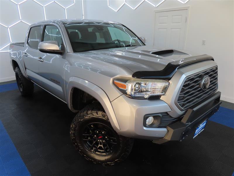 Used 2021 Toyota Tacoma TRD Sport AWD/4WD image 5