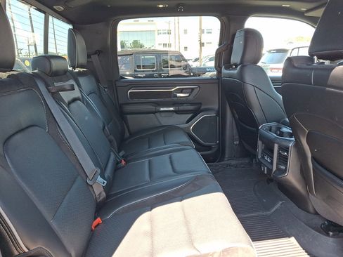 Used 2024 RAM 1500 Laramie AWD/4WD image 14