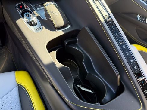Used 2022 Chevrolet Corvette Stingray Premium Cpe RWD image 36