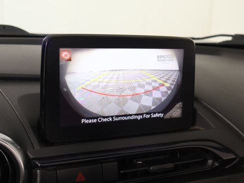 Used 2020 MAZDA MX-5 Miata RF Grand Touring RWD image 7