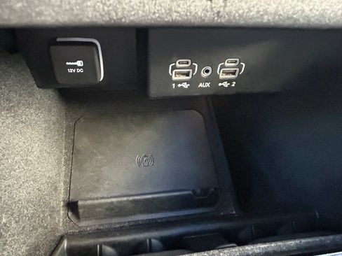 Used 2024 Jeep Wagoneer Series II w/ Flexible Seating Group AWD/4WD image 24