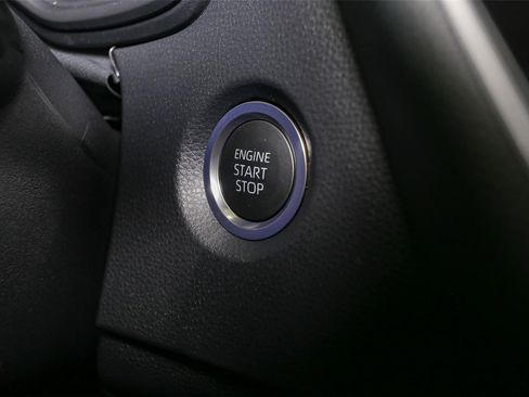 New 2026 Toyota Corolla SE image 18