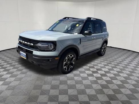 Used 2024 Ford Bronco Sport Outer Banks w/ Tech Package AWD/4WD image 13