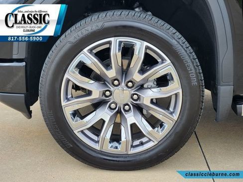 Used 2026 GMC Sierra 1500 Denali w/ Denali Reserve Package AWD/4WD image 13