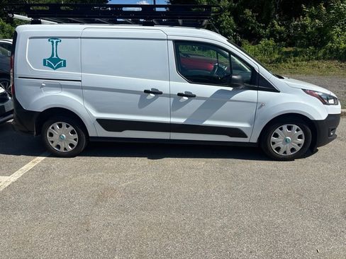 Used 2022 Ford Transit Connect XL FWD image 4