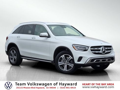 Used 2022 Mercedes-Benz GLC 300 4MATIC image 1