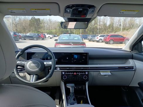 New 2025 Hyundai Tucson SEL image 10