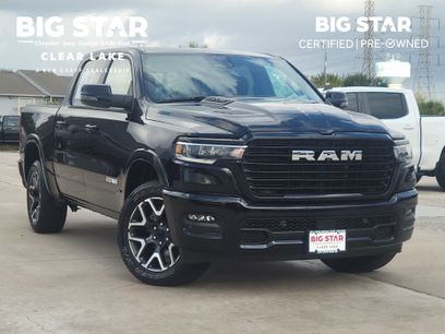 Used 2025 RAM 1500 Laramie w/ Sport Appearance Package