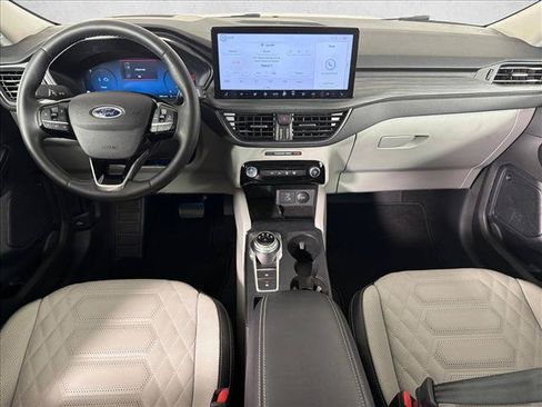 Used 2023 Ford Escape SE w/ PHEV Premium Package FWD image 24