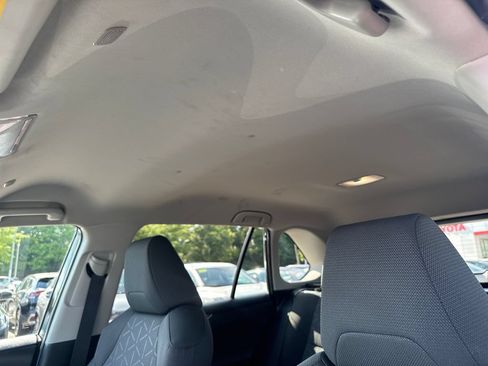 Used 2024 Toyota RAV4 XLE FWD image 16