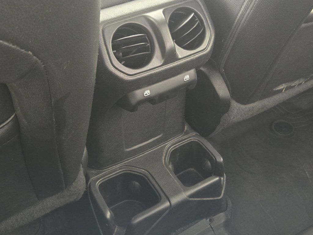 Used 2023 Jeep Gladiator Sport AWD/4WD image 33