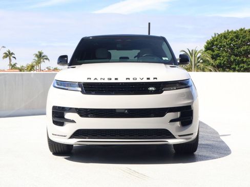 Used 2024 Land Rover Range Rover Sport Dynamic SE image 6