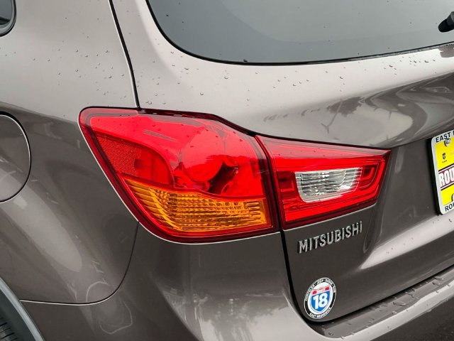 Used 2017 Mitsubishi Outlander Sport LE FWD image 9